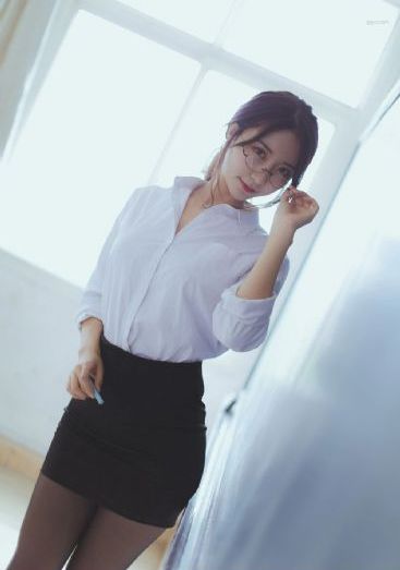 哈哈哈哈哈 第四季 2024_BD免费观看电视剧