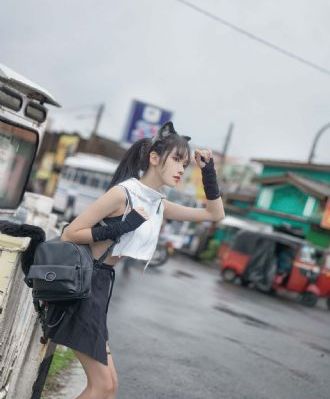 艾曼纽在曼谷_国产无码网页在线观看